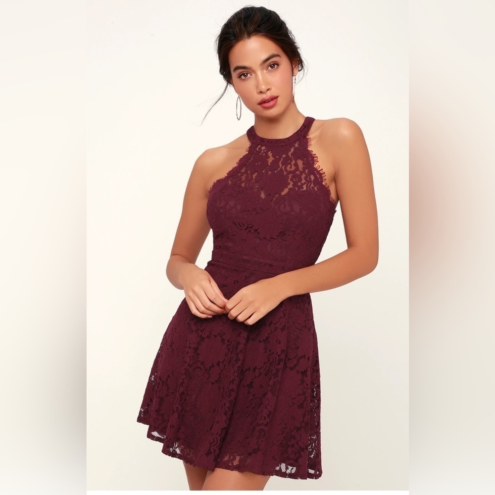 Lulus / Davina Burgundy Lace / Skater Dress / High Neck Halter / Small / NWT!